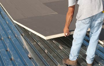 benefits of insulating Tringford flat roofing