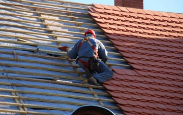 roof tiles Tringford, Hertfordshire